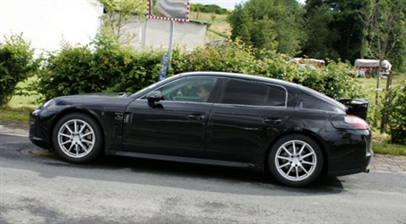 Porsche Panamera spyshot