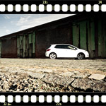 toyota-auris-thumb