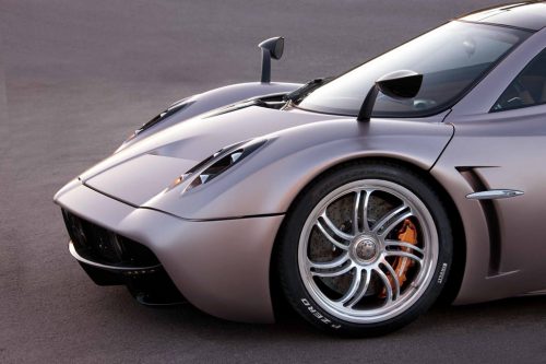 2010-12-10-pagani-02-1609m2m4m2