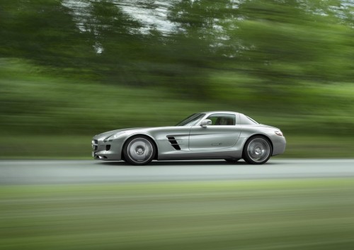 mercedes-benz-sls_amg_2011_40