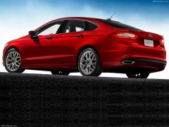 Ford-Fusion_2013_1024x768_wallpaper_09