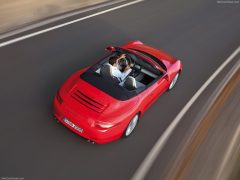 Porsche-911_Carrera_S_Cabriolet_2013_1024x768_wallpaper_0a