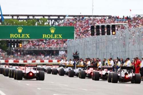Formula One World Championship 2015, Round 7, Canadian Grand Prix, Montreal, Canada, Sunday 7 June 2015 - Max Verstappen (NLD) Scuderia Toro Rosso STR10 and Jenson Button (GBR) McLaren MP4-30 at the back of the race before the start of the race.
