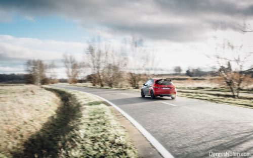 Peugeot 208 GTi vs Fiesta ST