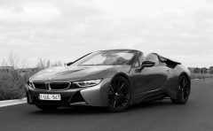 2018_bmw_i8_roadster_first_edition_test_01