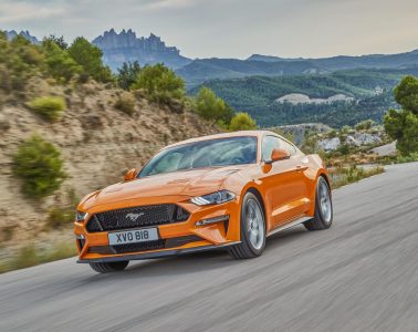 2018_ford_mustang_ecoboost_coupe_automatic_04