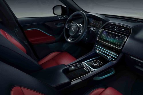 Jag_F-PACE_20MY_Chequered_Flag_Interior_190319_012_DX