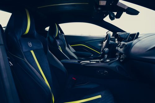 2019_aston_martin_vantage_amr_manual_06