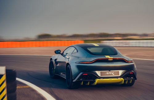 2019_aston_martin_vantage_amr_manual_12