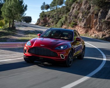 2020_aston_martin_dbx_suv_23