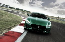 2020_27_Maserati_Quattroporte_Trofeo