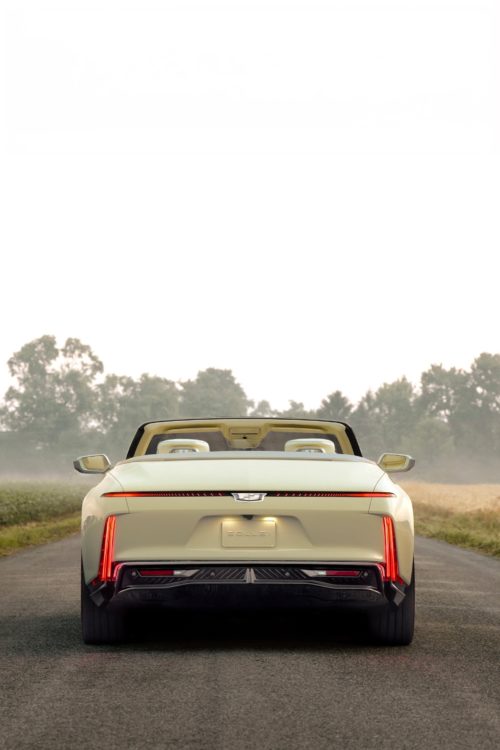 2024_cadillac_sollei_concept_3