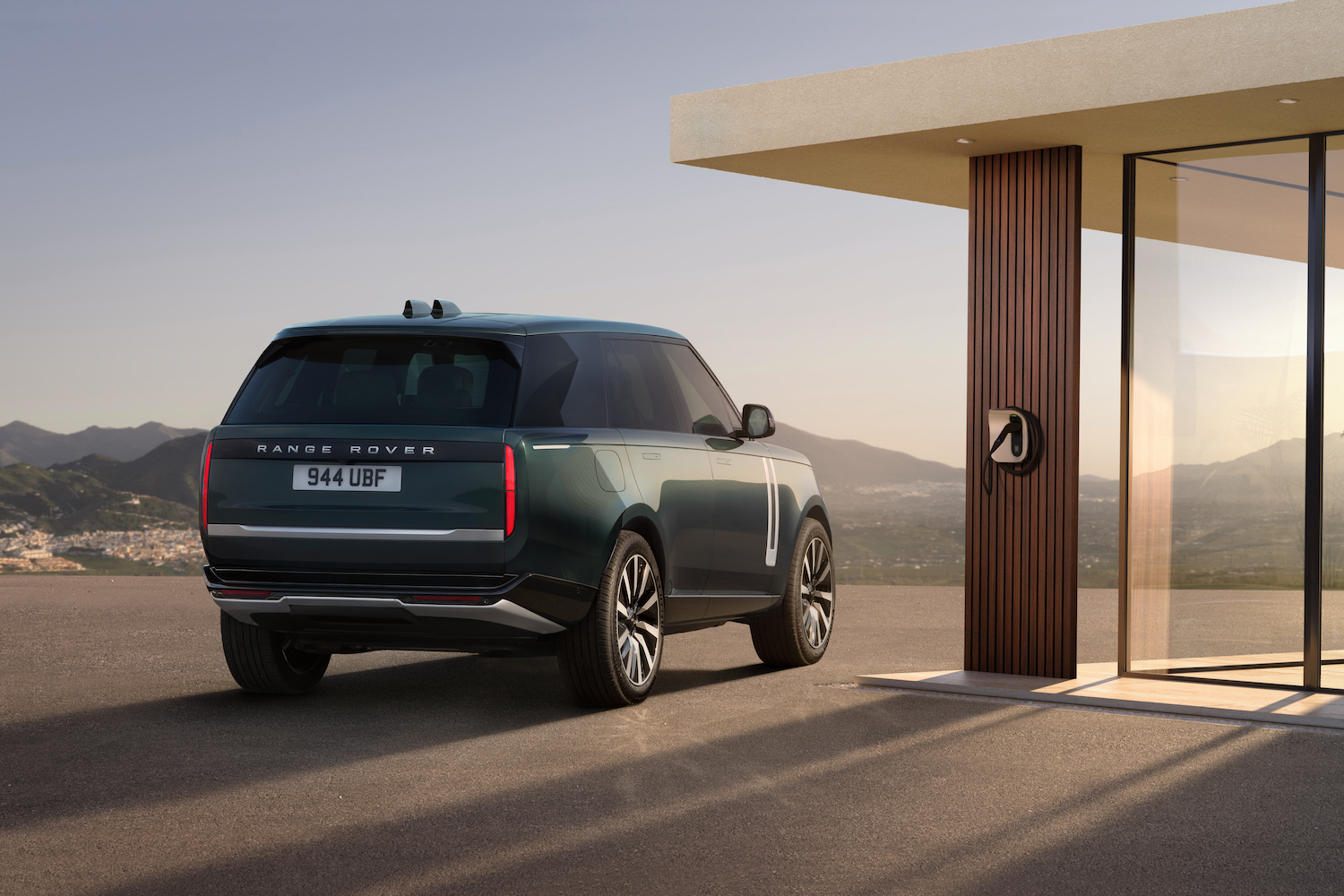 Range Rover Electric