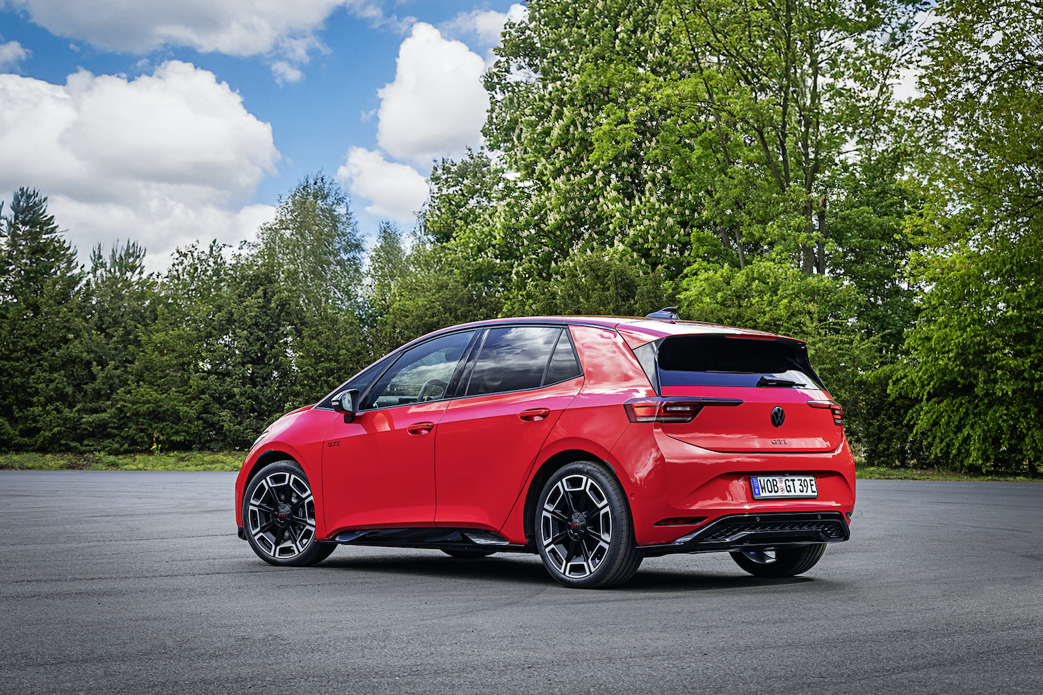 Volkswagen ID.3 GTI (2026) static rear view