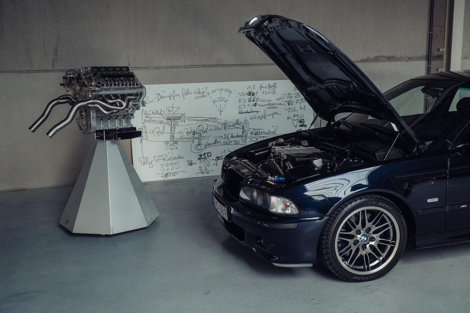 BMW M5 W10, demonstration engine - Broad Arrow Auctions